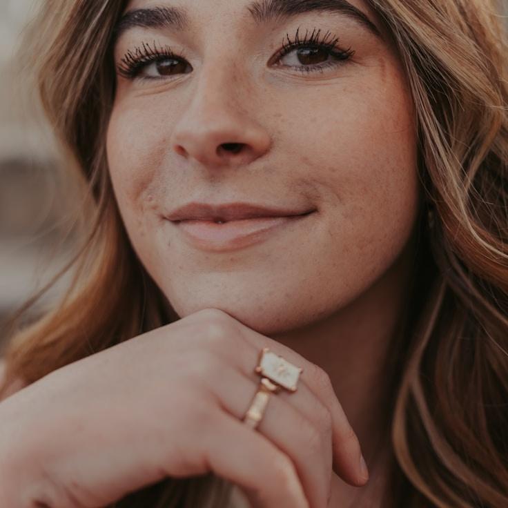 Portrait of Ravi meditation instructor